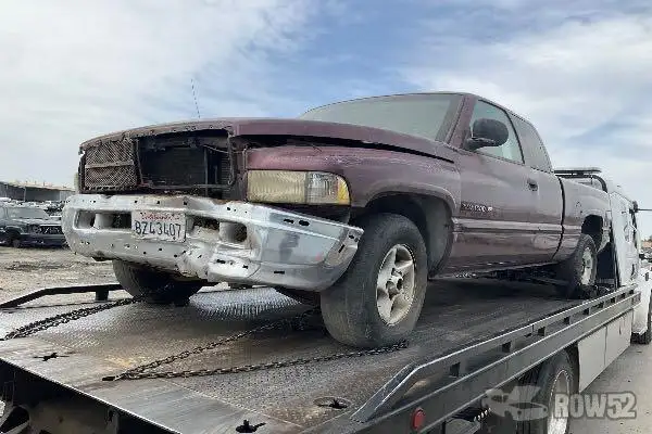 Photo of 2001 Dodge Ram 1500