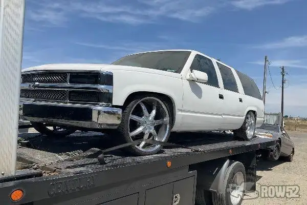 Photo of 1994 GMC Suburban