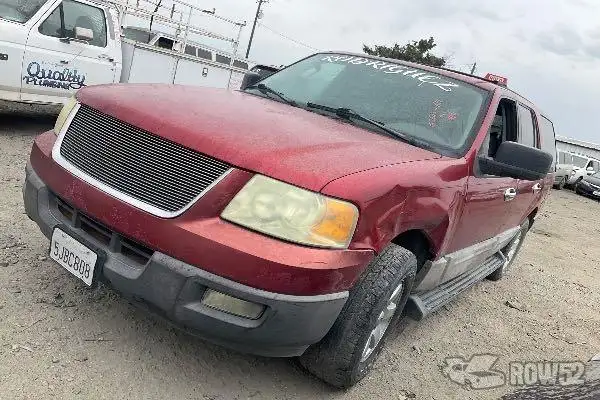 Photo of 2004 Ford Expedition