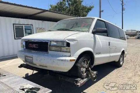 Photo of 1996 GMC Safari