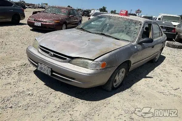 Photo of 2000 Toyota Corolla
