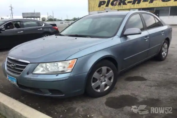Photo of 2010 Hyundai Sonata