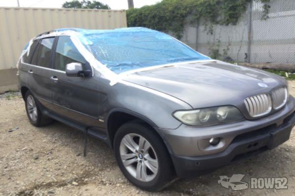 Photo of 2004 BMW X5