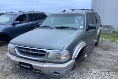 Photo of 1999 Ford Explorer