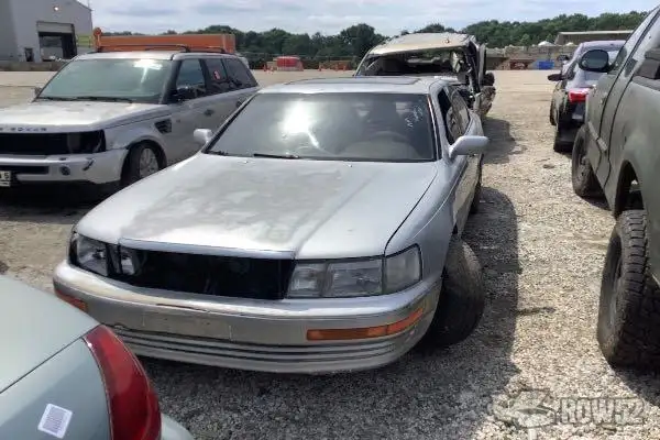 Photo of 1990 Lexus LS 400