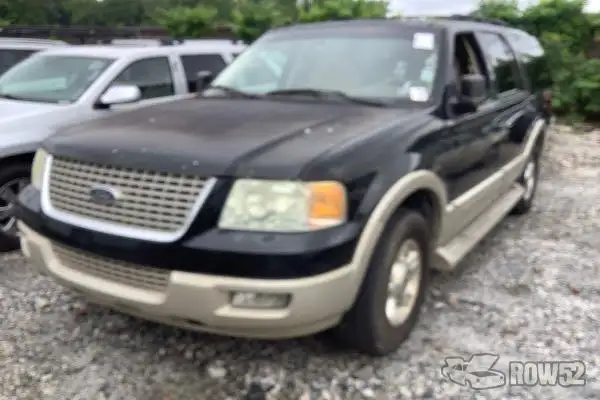 Photo of 2005 Ford Expedition