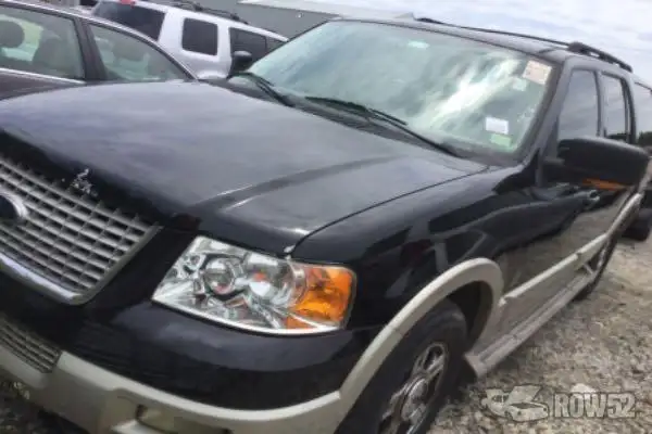 Photo of 2005 Ford Expedition