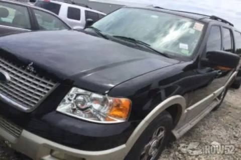 Photo of 2005 Ford Expedition