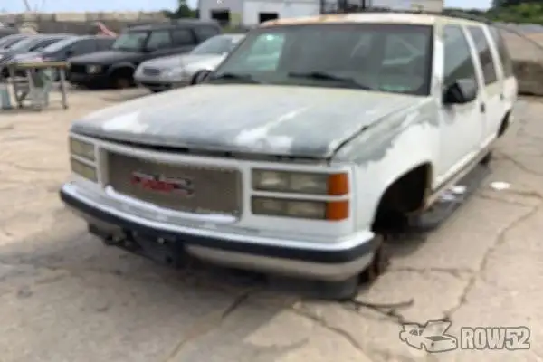Photo of 1998 GMC Yukon