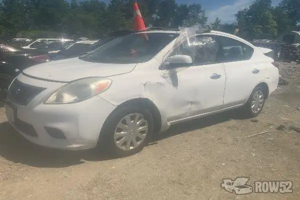 Photo of 2012 Nissan Versa