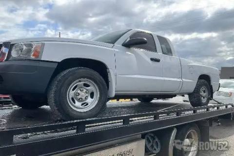 Photo of 2005 Dodge Dakota