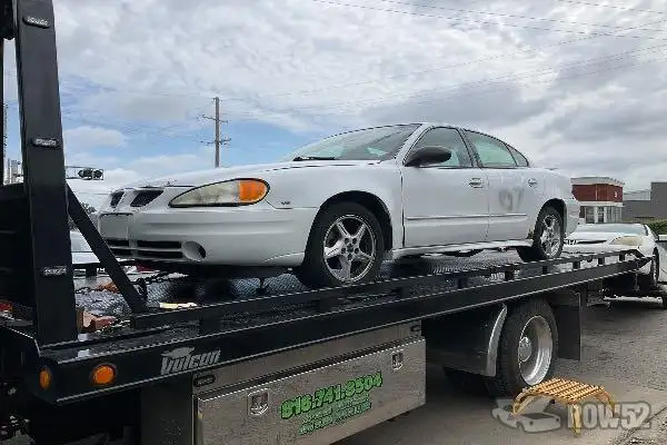 Photo of 2005 Pontiac Grand Am