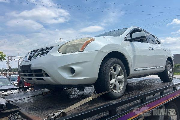 Photo of 2011 Nissan Rogue