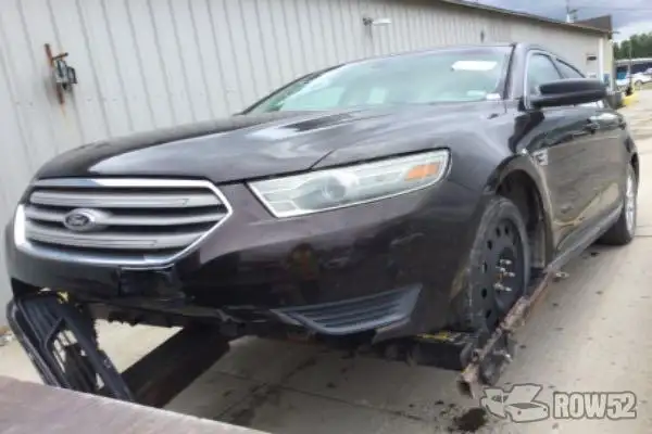 Photo of 2013 Ford Taurus