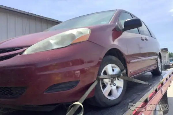 Photo of 2008 Toyota Sienna