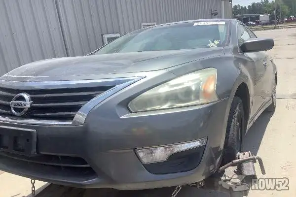 Photo of 2015 Nissan Altima
