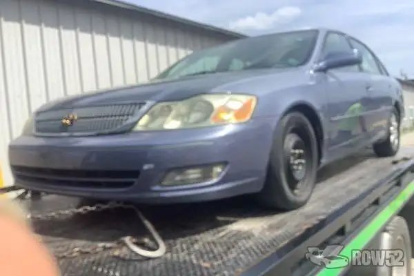 Photo of 2000 Toyota Avalon