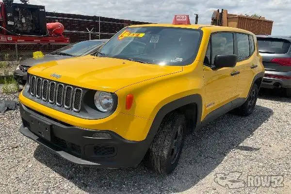Photo of 2015 Jeep Renegade