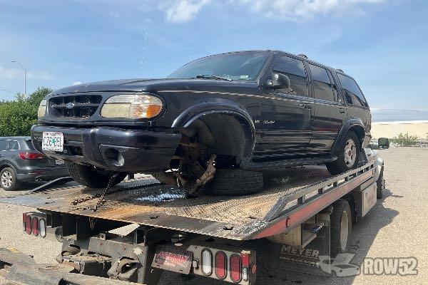 Photo of 2000 Ford Explorer