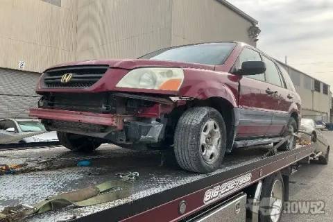 Photo of 2004 Honda Pilot
