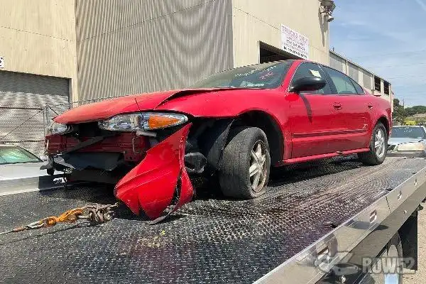 Photo of 2003 Oldsmobile Alero