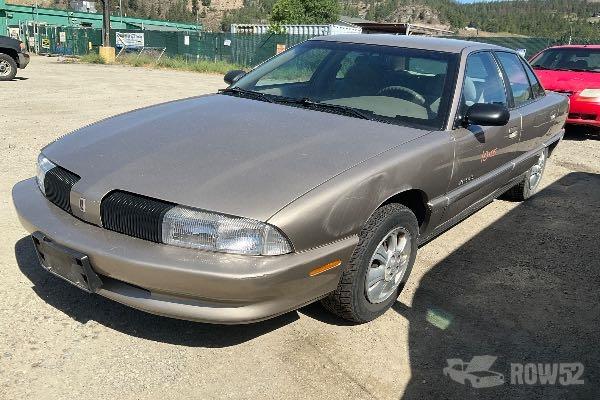 Photo of 1997 Oldsmobile Achieva
