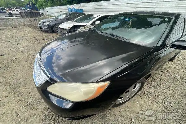 Photo of 2012 Chrysler 200