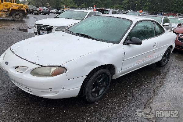 Photo of 2000 Ford Escort