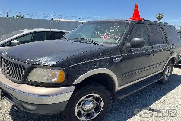 Photo of 1999 Ford Expedition