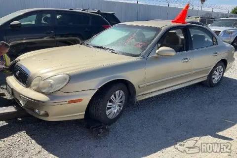 Photo of 2004 Hyundai Sonata