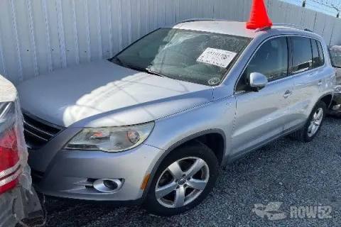 Photo of 2010 Volkswagen Tiguan