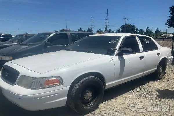 Photo of 2011 Ford Crown Victoria