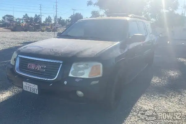 Photo of 2003 GMC Envoy