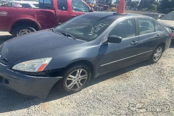 Photo of 2005 Honda Accord