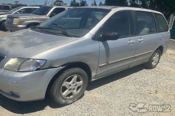 Photo of 2001 Mazda MPV