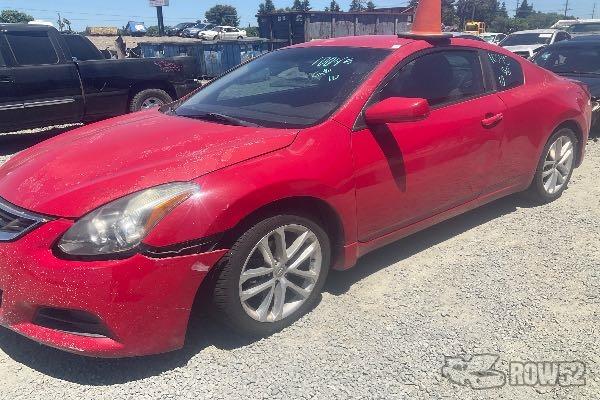 Photo of 2011 Nissan Altima