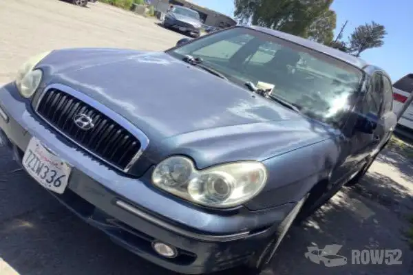 Photo of 2004 Hyundai Sonata