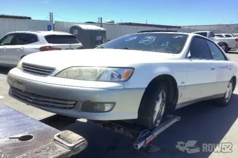 Photo of 2000 Lexus ES 300