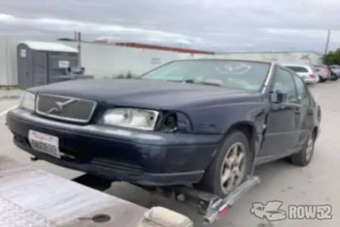 Photo of 2000 Volvo S70