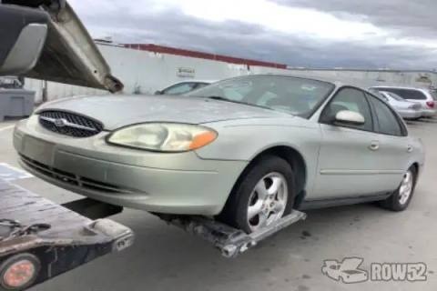 Photo of 2003 Ford Taurus