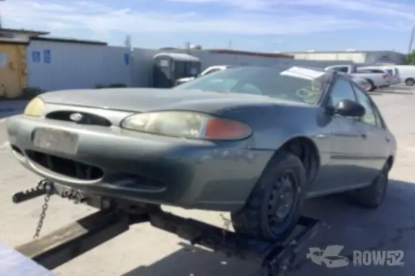 Photo of 1998 Ford Escort