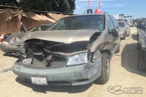 Photo of 2002 Toyota Sienna
