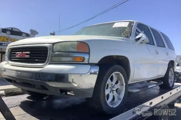 Photo of 2004 GMC Yukon