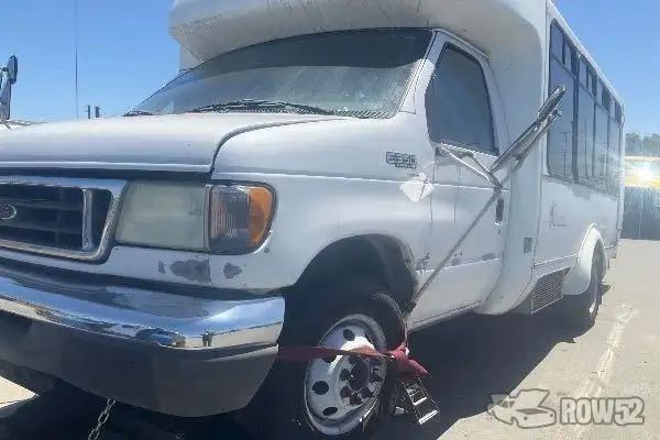 Photo of 2003 Ford Econoline