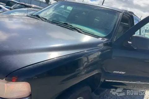 Photo of 2001 Chevrolet Tahoe