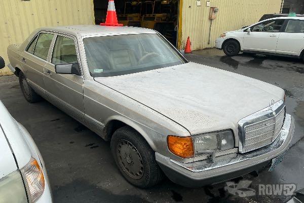 Photo of 1991 Mercedes-Benz 300