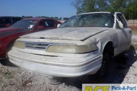 Photo of 1997 Ford Crown Victoria