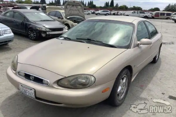 Photo of 1999 Mercury Sable