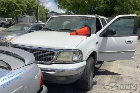Photo of 1999 Ford Expedition