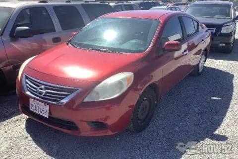 Photo of 2014 Nissan Versa